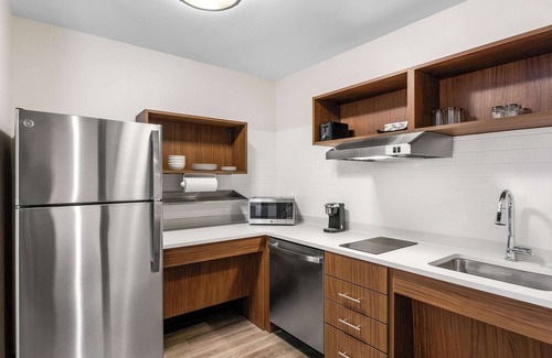 Lexington Hotel | Everhome Suites Lexington - Horse Park