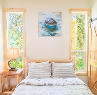 Beaver Apartment | Evermore River House