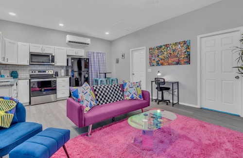 Central Oklahoma City House | Everyone loves the 90s whether you grew up during that era or not.
