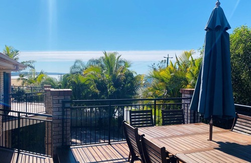 Rainbow Beach House | Everything you need for relaxation
