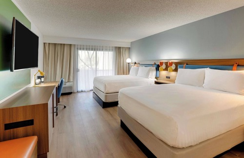 Mayo Clinic Hotel | Everything You Need For The Perfect Vacation! w/Outdoor Pool, Pets are Allowed!
