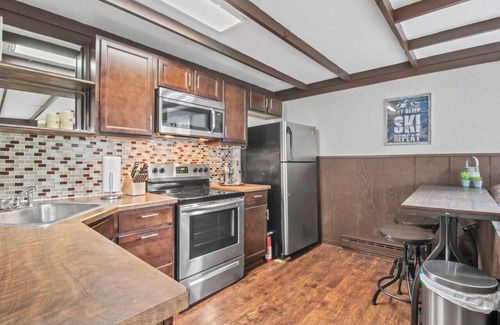 Ellicottville Apartment | EVL Village 2Bedroom