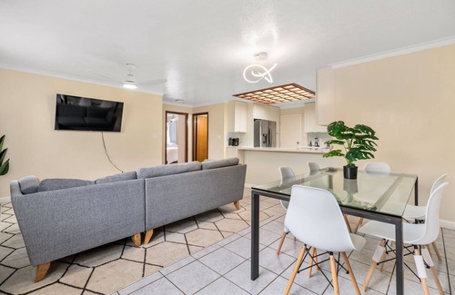 Ewa House | Ewa Beach Family Home - 5BR/3BA Near Beach & Golf Courses