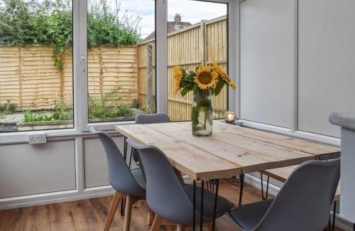 Ashbourne House | Ewe Cottage
