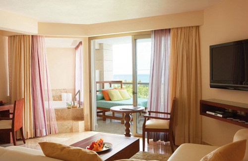 Playa Mujeres Resort | Excellence Playa Mujeres - Adults Only All Inclusive