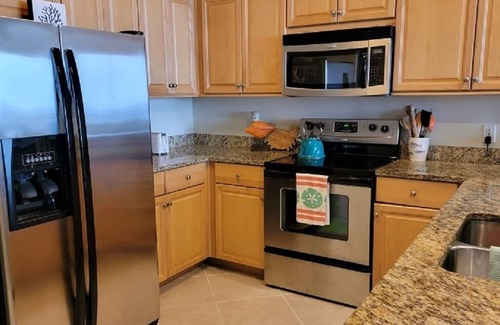 Dauphin Island Condo | Excellent! 5- Star beachfront condo.