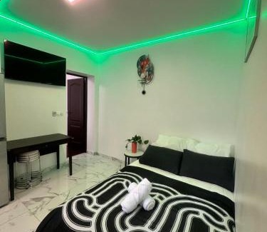 Combat Apartment | Excellent Appartement Rénové au Cœur de la Capitale