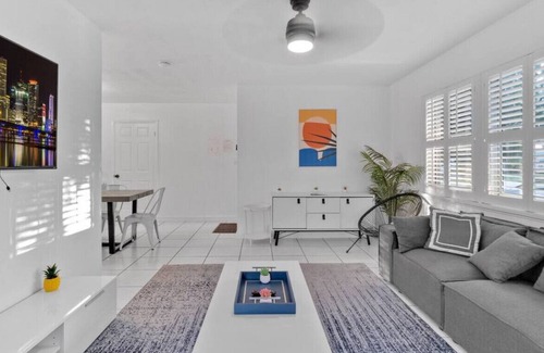 Boulevard Heights House | Excellent Family Vacation Home with Private Pool