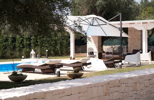 San Vito dei Normanni House | Excellent villa for relaxing and peaceful holidays with swimming pool