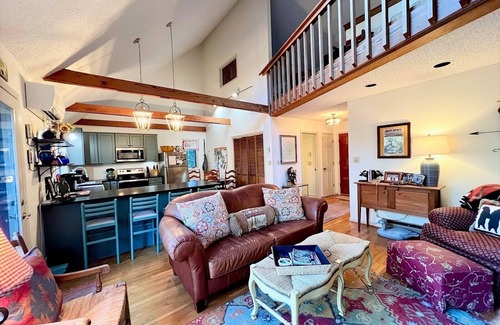 Boone Cottage | Excellent location to Boone, Blowing Rock and Blue Ridge Parkway!