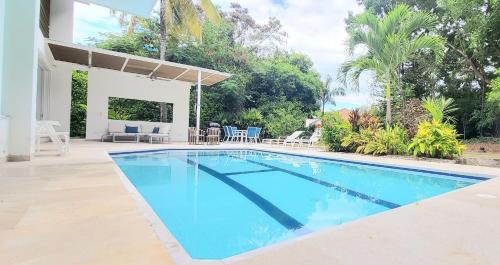 Girardot House | Excepcional CASA FINCA El Peñón piscina Wifi TV