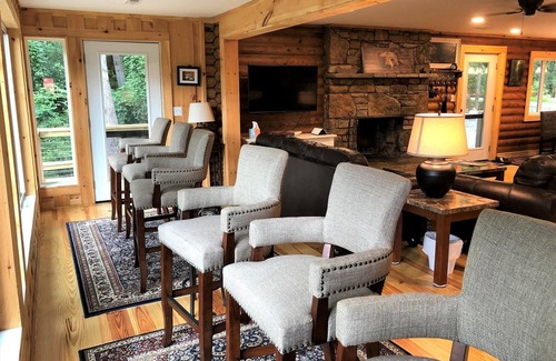 Skyland House | Exceptional 3BR/2Bath, mountain retreat w/private waterfall, fire pit, hot tub
