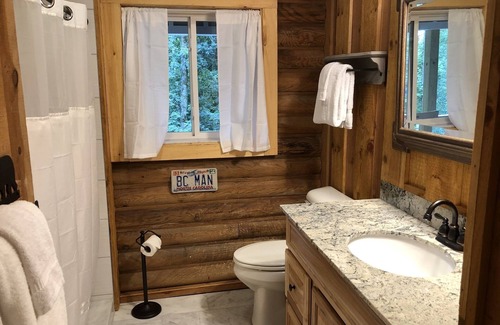 Skyland House | Exceptional 3BR/2Bath, mountain retreat w/private waterfall, fire pit, hot tub