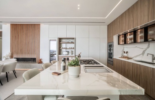 Benahavis Villa | Exceptional 6 beds Villa with Panoramic Views