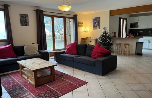 Le Bourg-d'Oisans House | Exceptional Cyclist Friendly House, Bourg d'Oisans