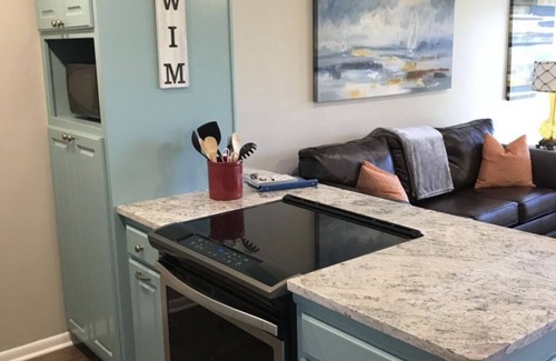 Hot Springs Condo | Exceptional Lakefront Sanctuary *Please check reviews - Most requested returns*