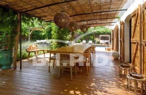 Grimaud House | EXCEPTIONAL MODERN VILLA
