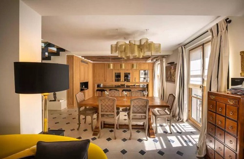 Saint-Germain-des-Pres Apartment | Exceptional Penthouse La Terrasse Royale – Iconic Views from St Germain’s Finest
