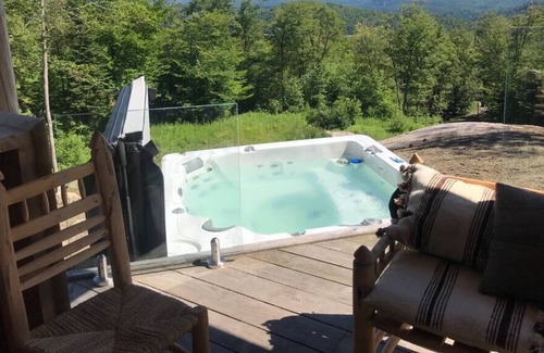 Val Morin Ski Chalet | EXCEPTIONAL ROUND WOOD CHALET-POOL-POOL-