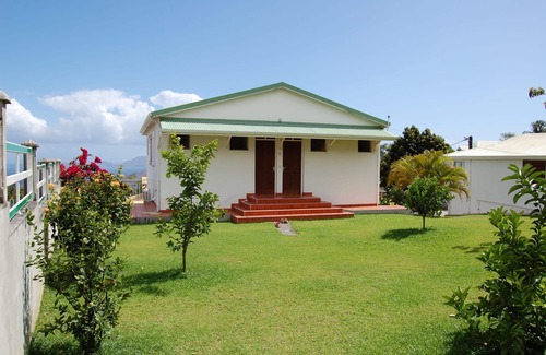 Trois-Rivieres Cottage | exceptional view of the saintes archipelago
