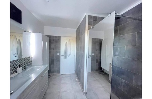 Cuers Villa | Exceptional villa with swimming pool