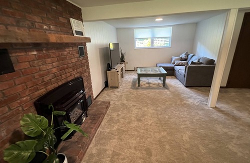 Saratoga Springs House | Excitement at every turn! Pet Friendly home for your summer racetrack days!