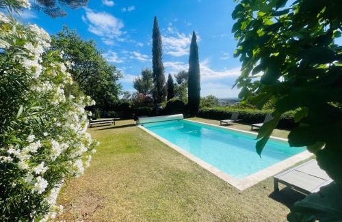Est Apartment | Exclusif Appart piscine chauffée de luxe 10 min centre AixenPc Belvoir SISSI