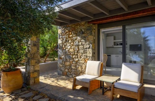 Kounelion Villa | Exclusiv Villa with 6 bedrooms , private pool , great view
