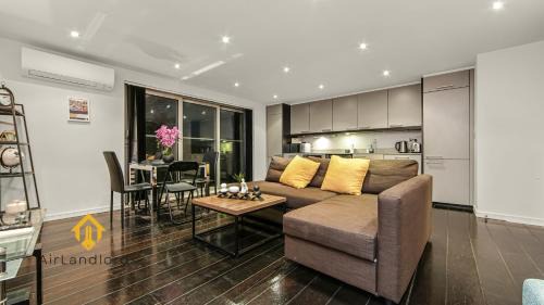 Swiss Cottage Apartment | Exclusive 1 bed 1 bath in St John's Wood