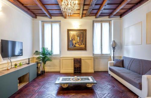 Tricolore Apartment | Exclusive 4 bedrooms apartment near Duomo