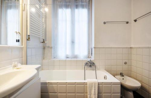 Porta Garibaldi Apartment | Exclusive 4 bedrooms apartment in Brera