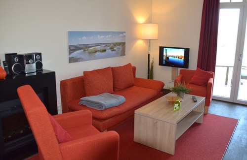 Wremen Apartment | Exclusive and modern furnished apartment, incl. Sauna and WiFi, 100 m to the beach