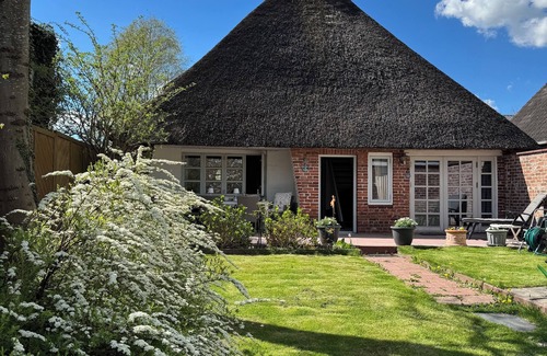 Koldenbuttel House | Exclusive and very cozy thatched house near Friedrichstadt.