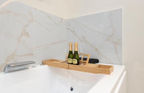 Plaza de Toros Vieja Apartment | EXCLUSIVE APARTMENT JACUZZi