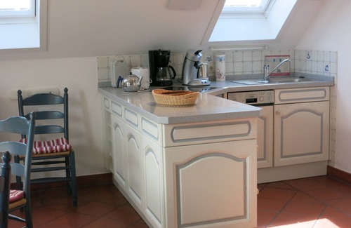 Krummhoern Apartment | Exclusive apartment on the upper floor. right on the canal with its own jetty
