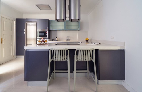 Nino Jesus Apartment | Exclusive apartment overlooking the Retiro.