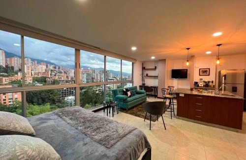 Las Lomas I Apartment | Exclusive apt in Poblado, Central location