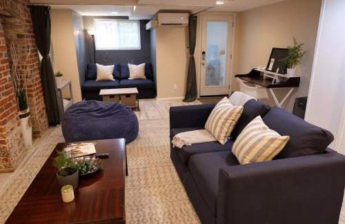 Bloomingdale Apartment | Exclusive Apt in Shaw