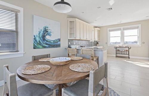 East Quogue House | Exclusive Bayfront Oasis Awaits You In East Quogue