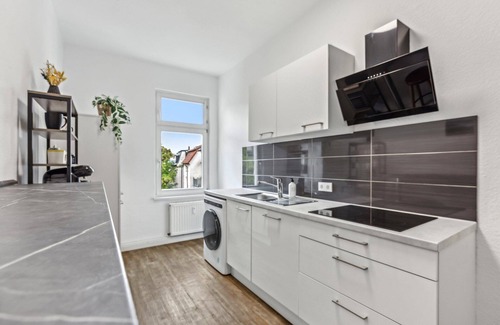 Reudnitz-Thonberg Apartment | Exclusive city apartment by the park, family-friendly