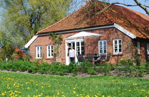 Wangerland Apartment | - Exclusively restored Gulfhof