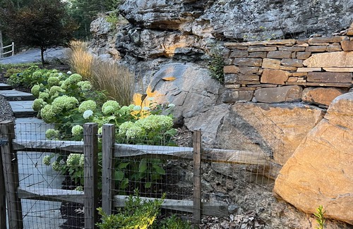 Saugerties House | Exclusive Escape - 7 Minutes to Woodstock