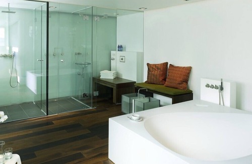 Caputh Apartment | Exclusive hideaway with its own spa lounge and lakeside terrace
