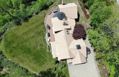 New Fairfield House | Exclusive High End Candlewood Lake retreat