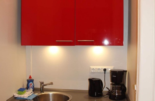 Moabit Apartment | Exclusive holiday apartment in Berlin's old building with private terrace