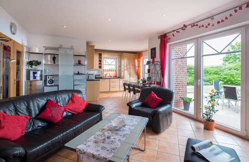 Norden House | Exclusive holiday home, directly at the sea, pets welcome, no smoking