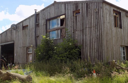 Compton Martin House | Exclusive Horseshoe barn venue with accommodation