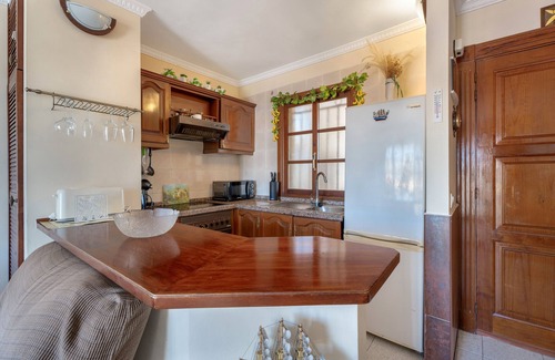 Costa Adeje Apartment | Exclusive Las Americas Apartment with Sea View, Shared Pool and Wi-Fi
