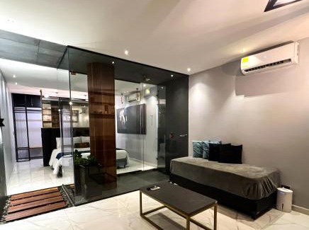 Zona Rosa Apartment | Exclusive Loft - Stay in Lleras Medellín