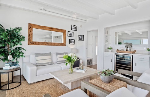 Montecito House | Exclusive Luxury Beachfront Home With Two Separate Units